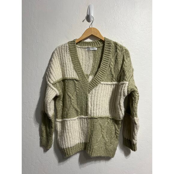 Zara Sweater Womens Small Patchwork Chunky Knit Sage Green Ivory V Neck Oversize - Picture 2 of 6